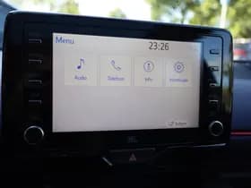 Toyota Yaris 1.5 Hybrid Executive thumbnail 26