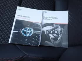 Toyota Yaris 1.5 Hybrid Executive thumbnail 30
