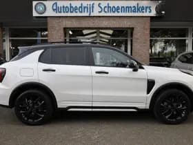 Lynk & Co 01 1.5 4-CYL 280 PK! PHEV MORE thumbnail 2