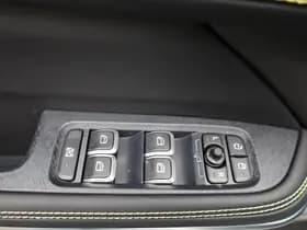 Lynk & Co 01 1.5 4-CYL 280 PK! PHEV MORE thumbnail 23