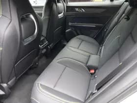 Lynk & Co 01 1.5 4-CYL 280 PK! PHEV MORE thumbnail 6