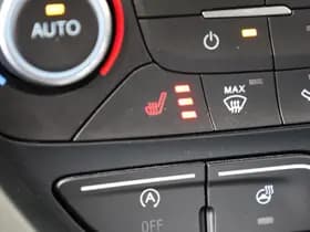 Ford Kuga 1.5 EcoBoost Titanium thumbnail 7