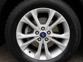 Ford Kuga 1.5 EcoBoost Titanium thumbnail 9