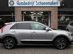 Kia Niro 1.6 GDi Hybrid DynamicPlusLine thumbnail 2