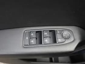 Renault Captur 1.0 TCe 100 thumbnail 13