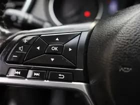 Nissan QASHQAI 1.2 N-Connecta thumbnail 11