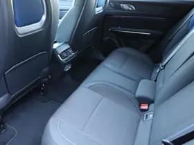 Lynk & Co 01 1.5 261PK! 6.6Kwh LADEN! thumbnail 6