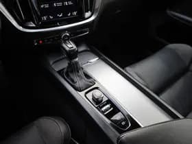 Volvo S60 2.0 T4 R-Design thumbnail 14