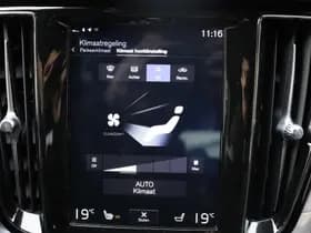 Volvo S60 2.0 T4 R-Design thumbnail 22