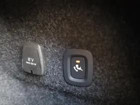 Volvo S60 2.0 T4 R-Design thumbnail 34