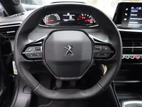 Peugeot 2008 1.2 PureTech Active Pack thumbnail 13