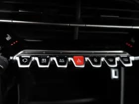 Peugeot 2008 1.2 PureTech Active Pack thumbnail 18