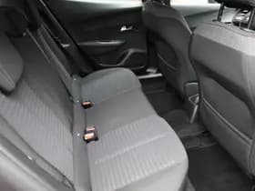 Peugeot 2008 1.2 PureTech Active Pack thumbnail 22
