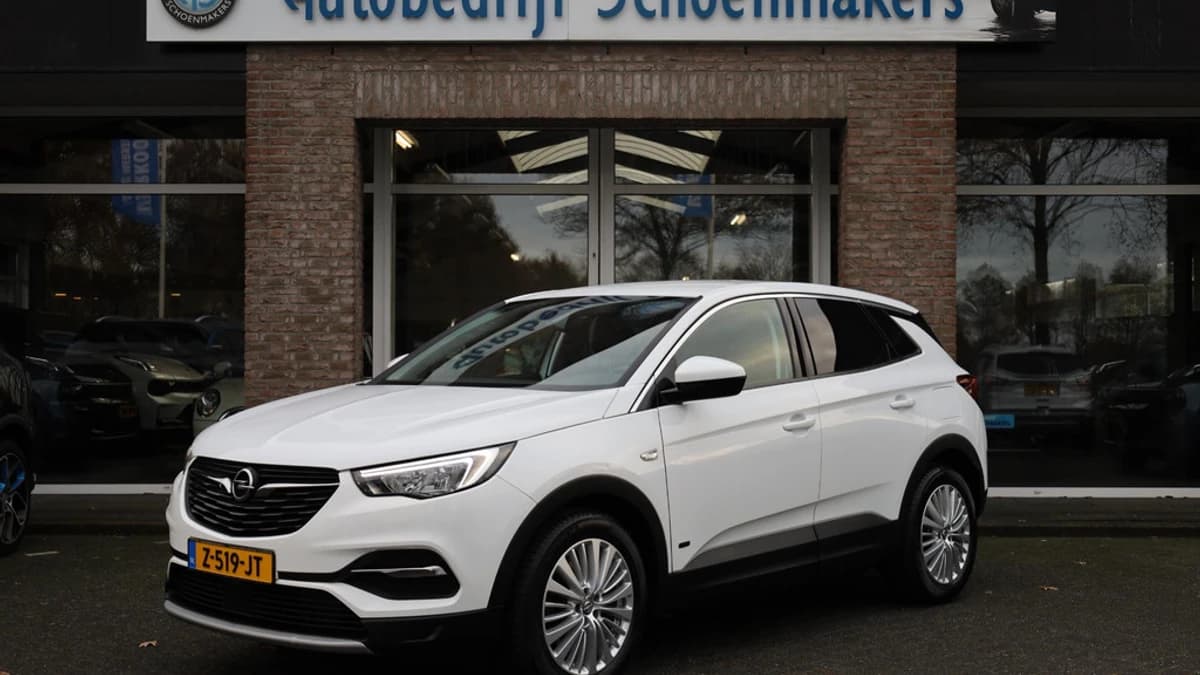 Opel Grandland X 1.6 Turbo Hybrid Ultimate PHEV — foto 1