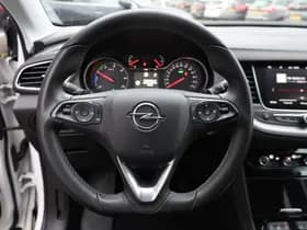 Opel Grandland X 1.6 Turbo Hybrid Ultimate PHEV thumbnail 14