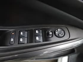 Opel Grandland X 1.6 Turbo Hybrid Ultimate PHEV thumbnail 18