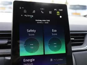 Renault Captur 1.3 mild hybrid 160 techno thumbnail 30