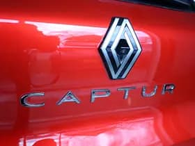 Renault Captur 1.3 mild hybrid 160 techno thumbnail 42
