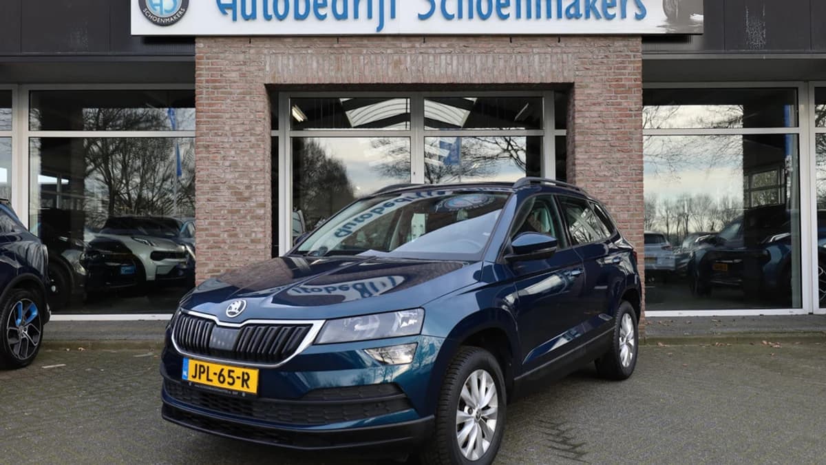 Škoda Karoq 1.0 TSI Business Edition — foto 1