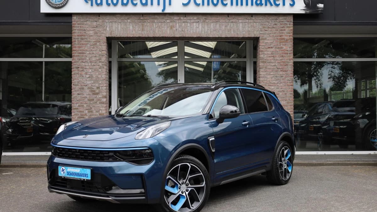 Lynk & Co 01 1.5 261PK! 6.6 Kwh LADEN! — foto 1
