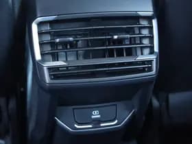 Lynk & Co 01 1.5 261PK! 6.6 Kwh LADEN! thumbnail 46