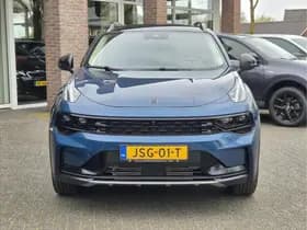 Lynk & Co 01 thumbnail 51