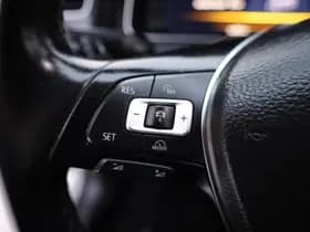 Volkswagen Golf 1.5 TSI Highline thumbnail 13