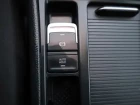 Volkswagen Golf 1.5 TSI Highline thumbnail 20