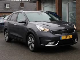 Kia Niro 1.6 GDi Hybrid DynamicLine thumbnail 3