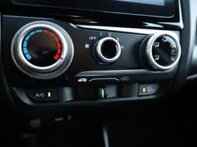 Honda Jazz 1.3 i-VTEC Comfort thumbnail 18