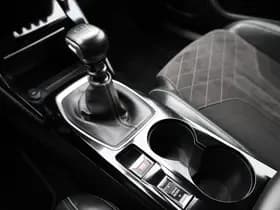 Peugeot 2008 1.2 PureTech GT Pack 131PK!! thumbnail 13