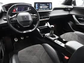 Peugeot 2008 1.2 PureTech GT Pack 131PK!! thumbnail 20