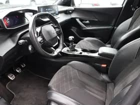 Peugeot 2008 1.2 PureTech GT Pack 131PK!! thumbnail 4