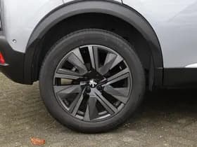 Peugeot 2008 1.2 PureTech GT Pack 131PK!! thumbnail 6