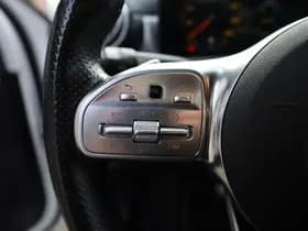 Mercedes-Benz A-Klasse 250 e Premium AMG thumbnail 15