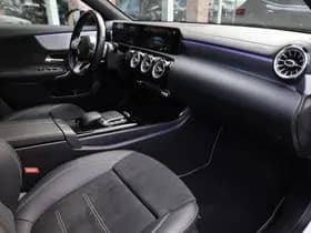 Mercedes-Benz A-Klasse 250 e Premium AMG thumbnail 31