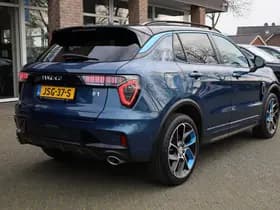 Lynk & Co 01 1.5 261PK! thumbnail 3