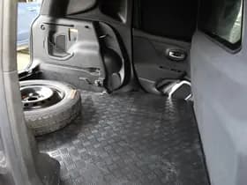 Jeep Renegade 1.4 MultiAir Longitude thumbnail 21