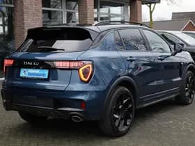 Lynk & Co 01 1.5 261PK! BLACKLINE! thumbnail 3