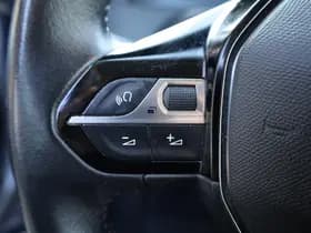 Peugeot 2008 1.2 PureTech Active thumbnail 14