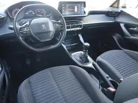 Peugeot 2008 1.2 PureTech Active thumbnail 3