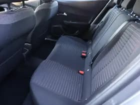 Peugeot 2008 1.2 PureTech Active thumbnail 6