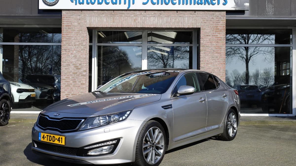 Kia Optima 2.0 CVVT Hybrid Super Pack — foto 1