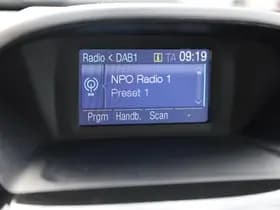 Ford B-MAX 1.0 EcoBoost Titanium thumbnail 9