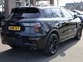 Lynk & Co 01 1.5 261PK! 6.6Kwh LADEN! BLACKLINE! thumbnail 3