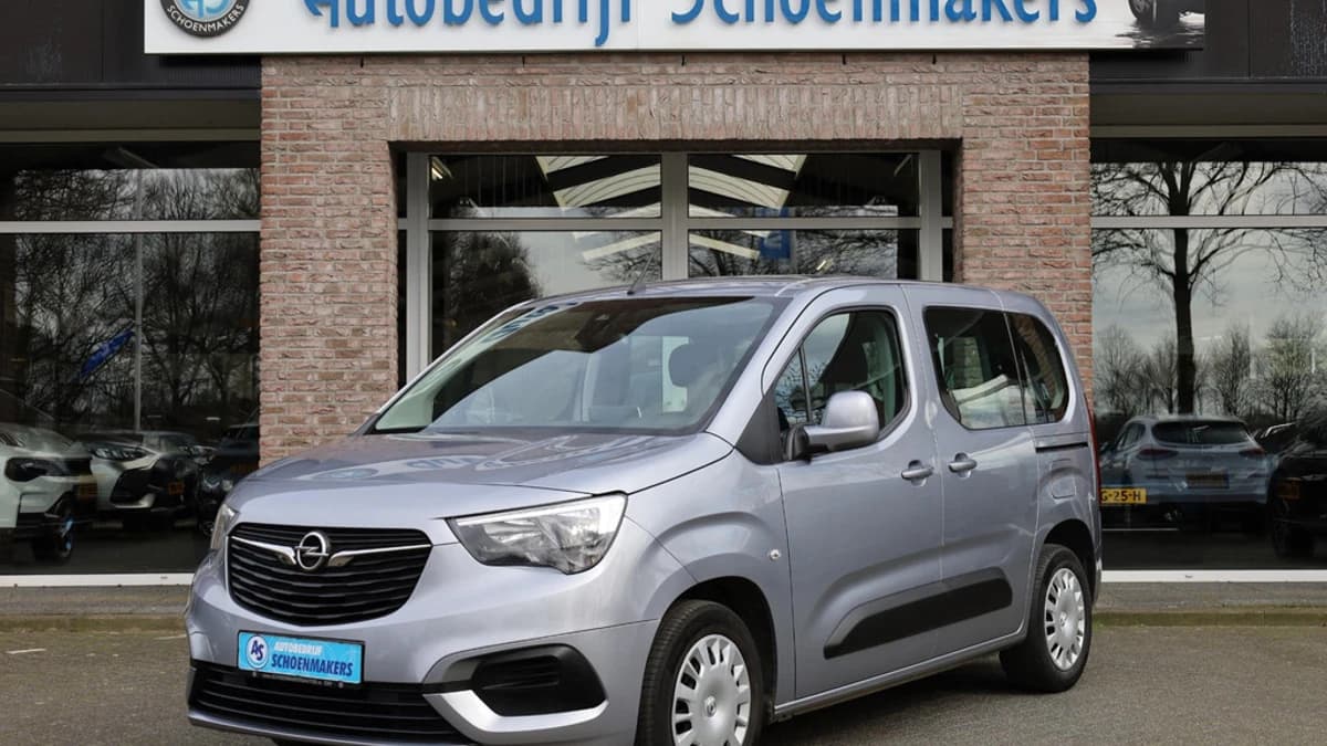 Opel Combo Life 1.2 Turbo L1H1 Edition — foto 1