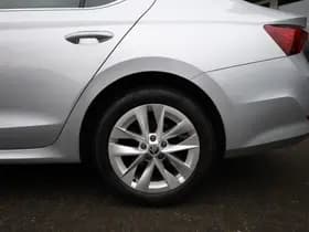 Škoda Octavia 1.0 e-TSI Business Edition Plus thumbnail 4