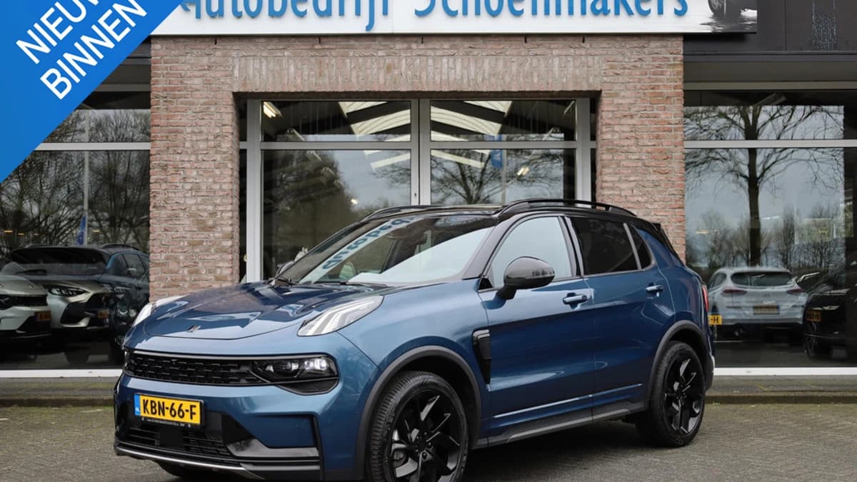 Lynk & Co 01 1.5 BLACKLINE+MY23! 6.6Kwh — foto 1