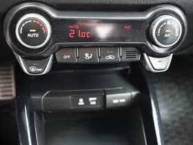 Kia Stonic 1.0 T-GDi ExecutiveLine thumbnail 18