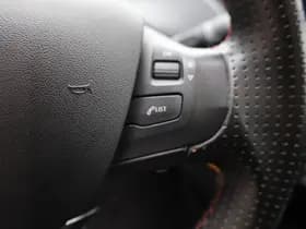 Peugeot 2008 1.2 PureTech GT-Line thumbnail 14